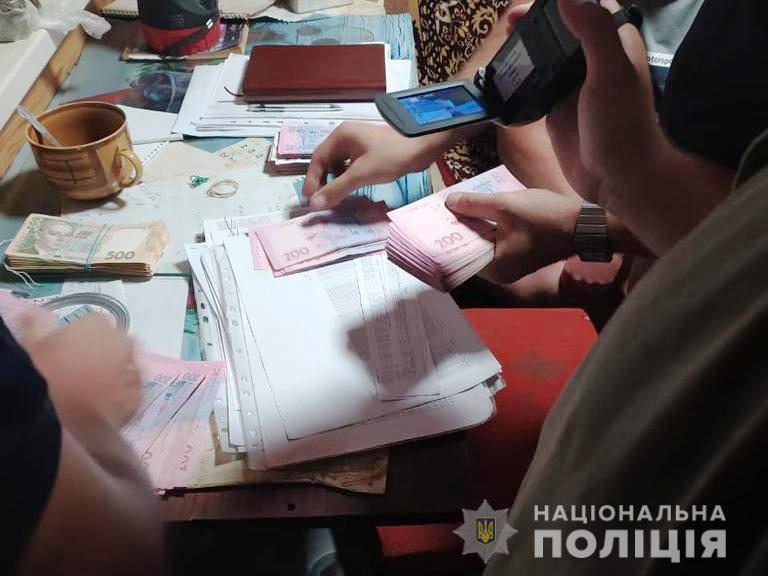 У Вінниці затримали осіб, які незаконно возили вантажі понад норму (ФОТО)