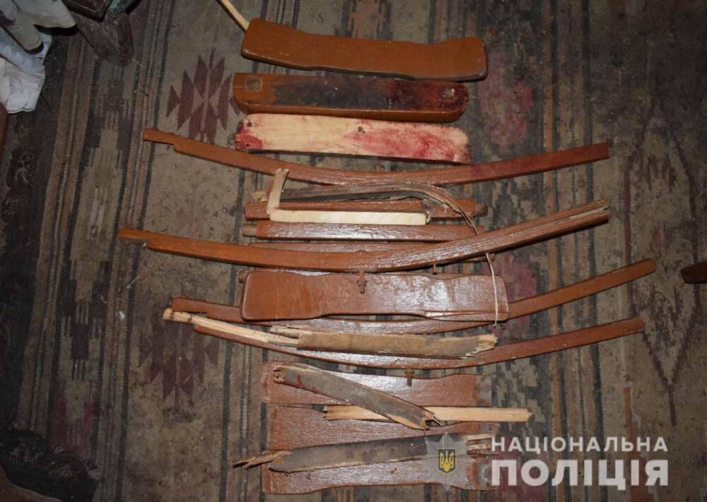На Вінниччині чоловік забив до смерті 80-річного батька