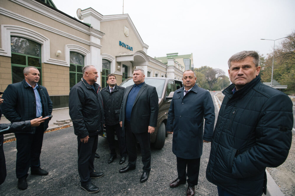 У Могилеві-Подільському капітально ремонтують вулицю Вокзальну