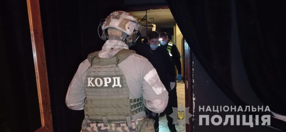 (без назви)
