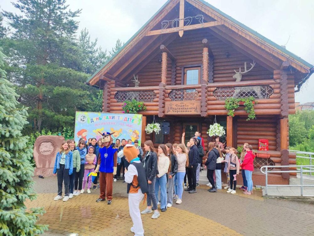 Міжрегіональний гумштаб організував дозвілля для дітей Барської та Копайгородської громад