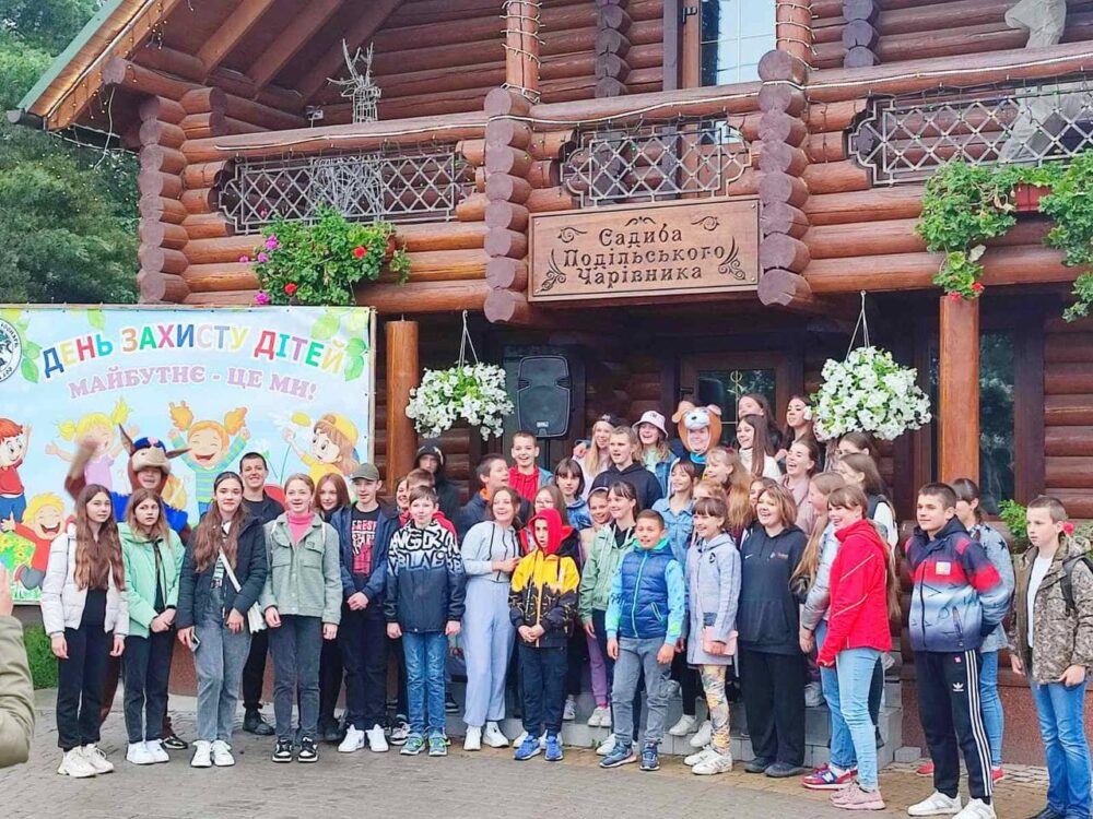Міжрегіональний гумштаб організував дозвілля для дітей Барської та Копайгородської громад