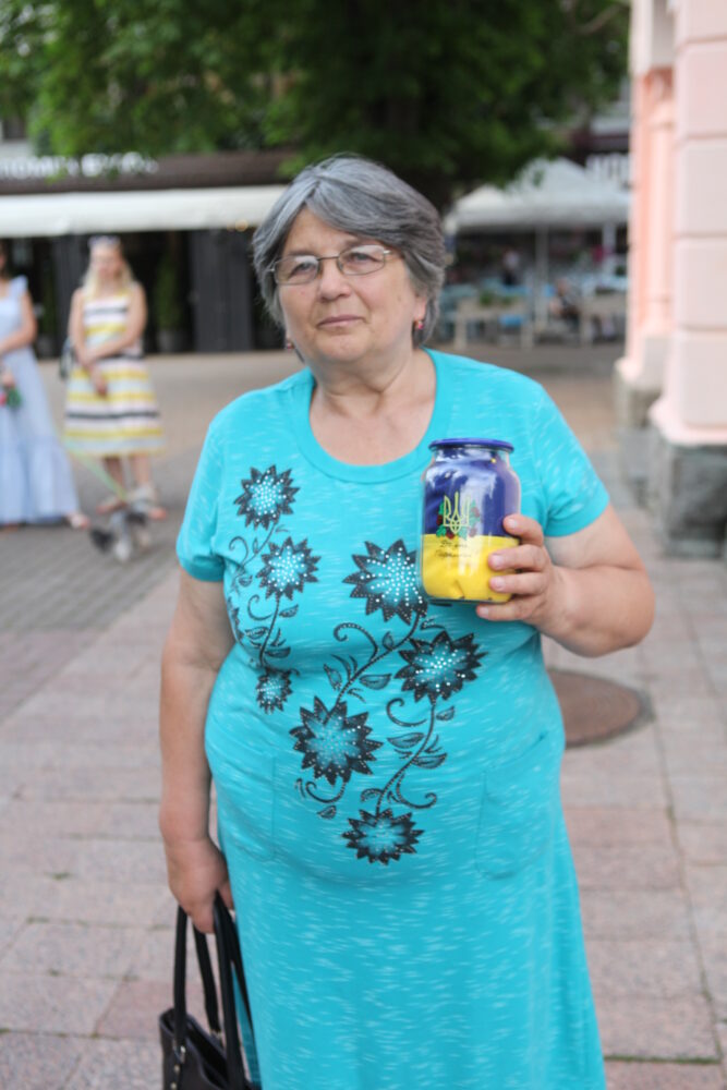 У Вінниці відбулась акція на підтримку полонених захисників Маріуполя