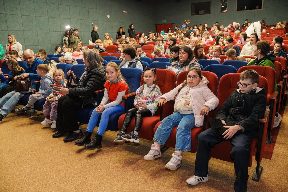 У Вінниці Міжрегіональний координаційний гуманітарний штаб вкотре порадував дітлахів